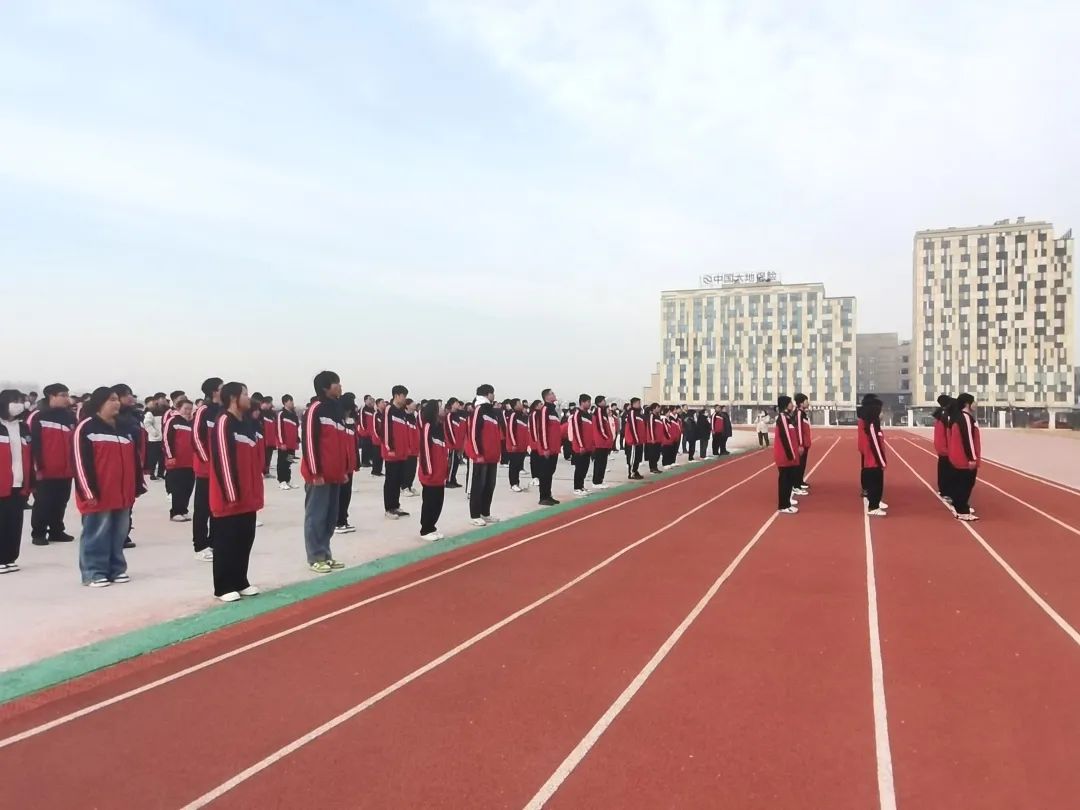 赓续雷锋精神，奋斗成就梦想——渤海中职开学第一课